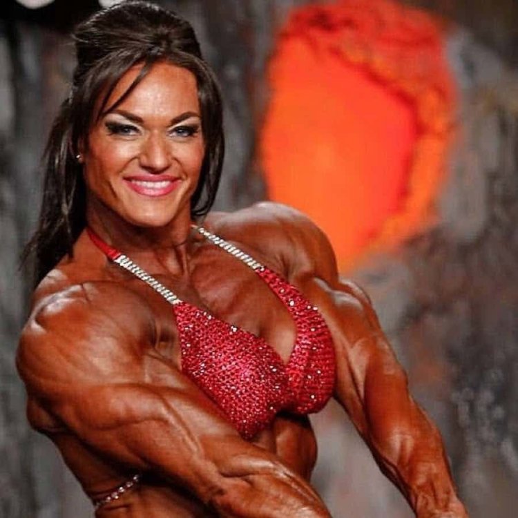 Хелле Тревино