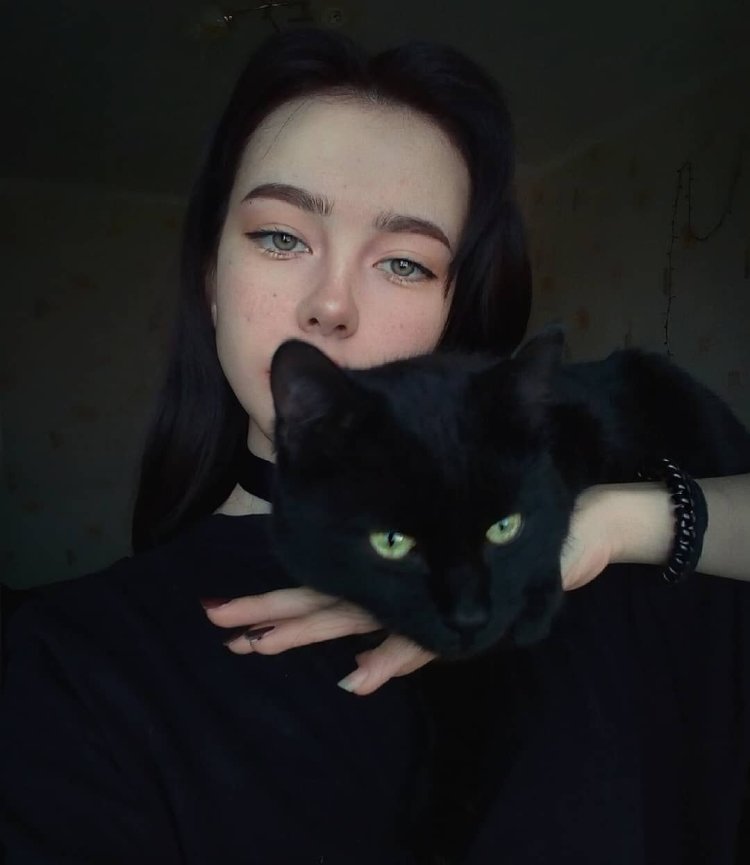 Василиса Рей