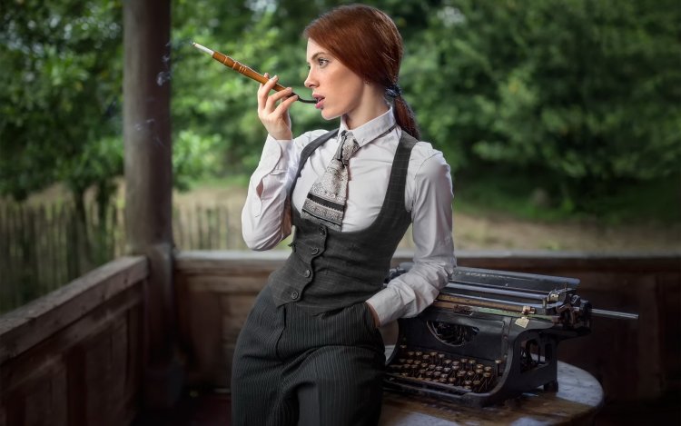 Аниме девушки с мундштуком