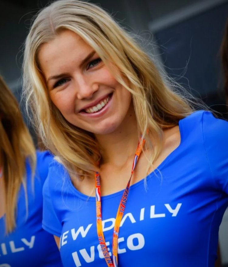 Голландские девушки