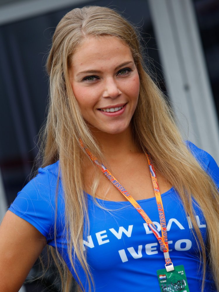 Нидерланды девушки