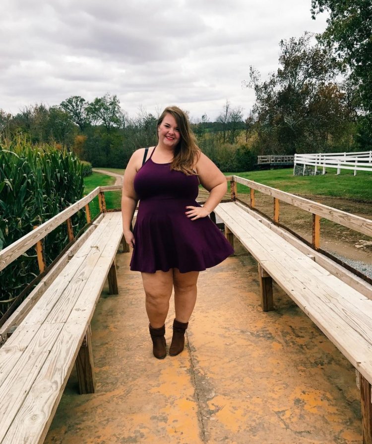 Анна о'Брайен модель плюс-сайз