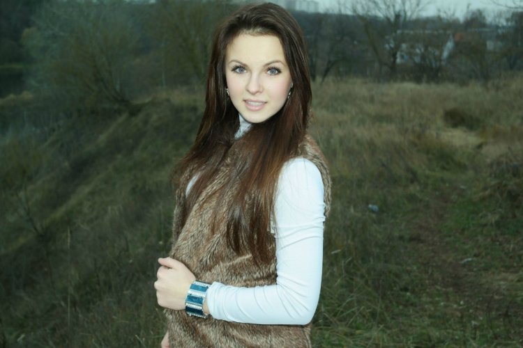 Красотки из соцсетей 16 лет