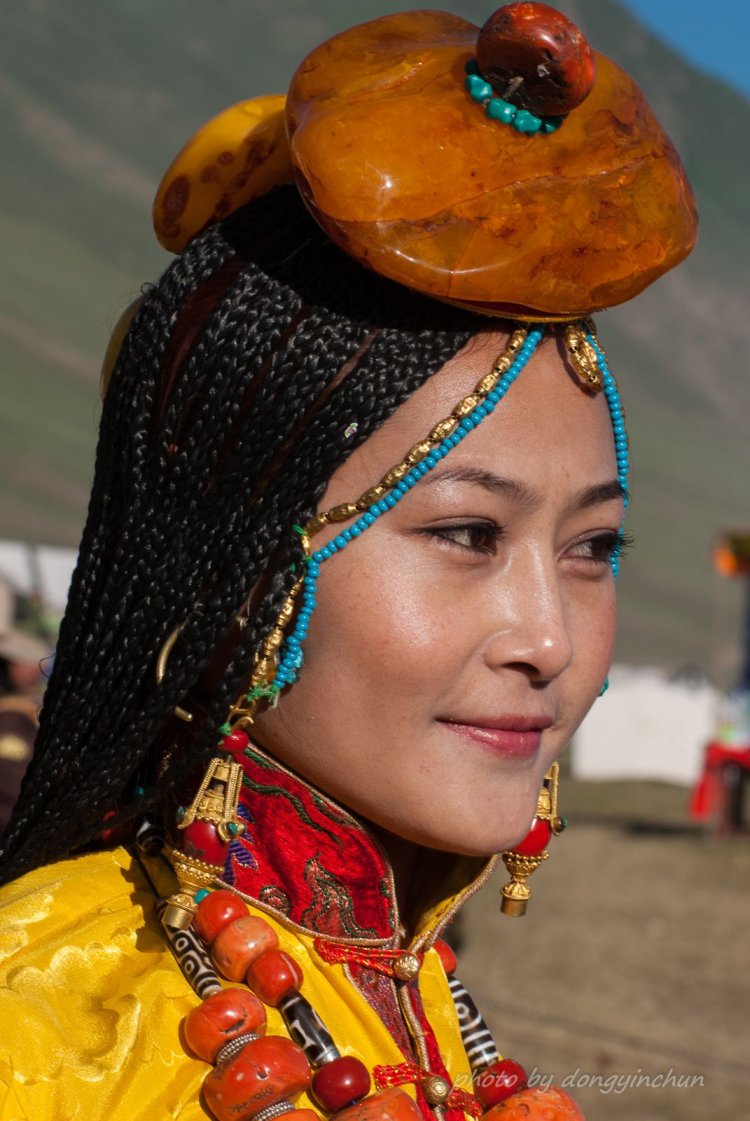 Тибетская Национальная одежда