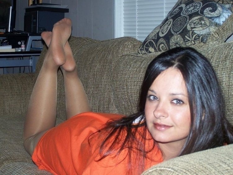 Домашние снимки женщин