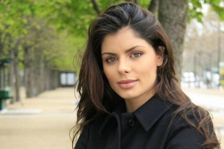 Ксения Дели