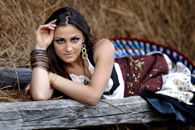 Цыганские девушки самые красивые