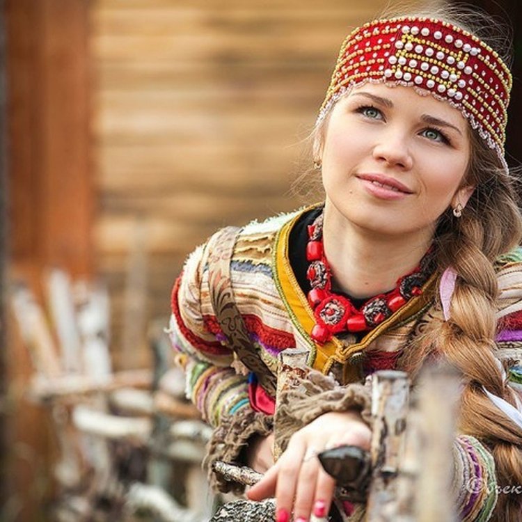 Чистокровная Славянка внешность