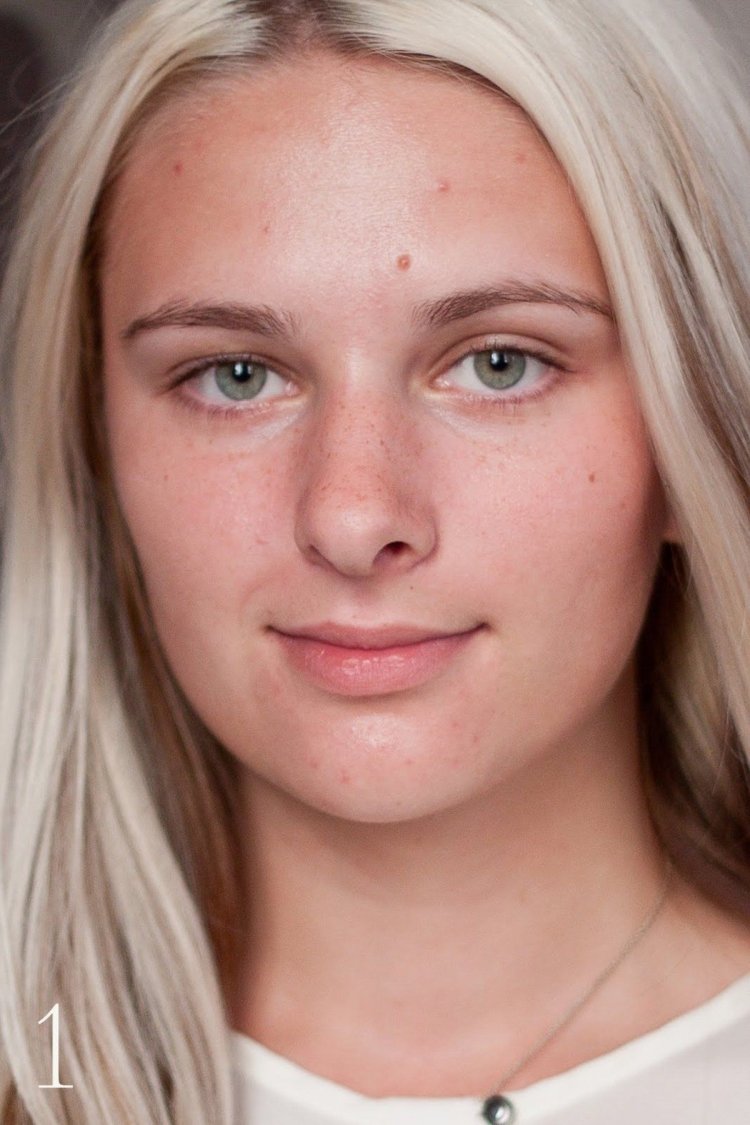 Лицо девушки