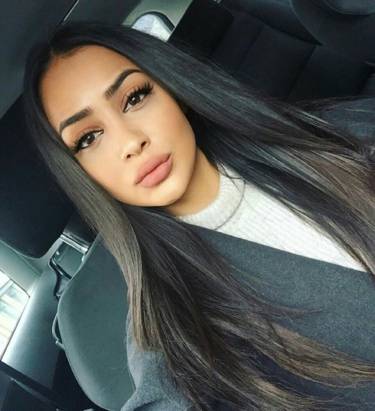 Красивые брюнетки