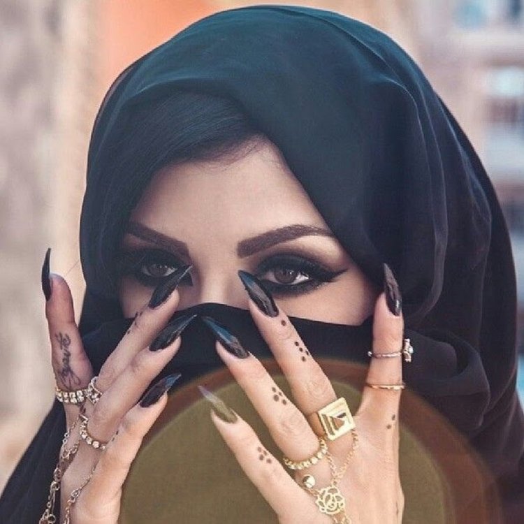 Ногти мусульманки