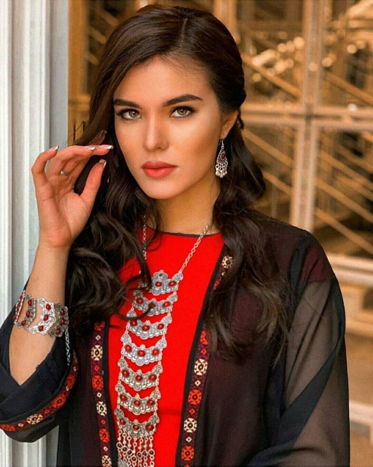 Майса туркменка