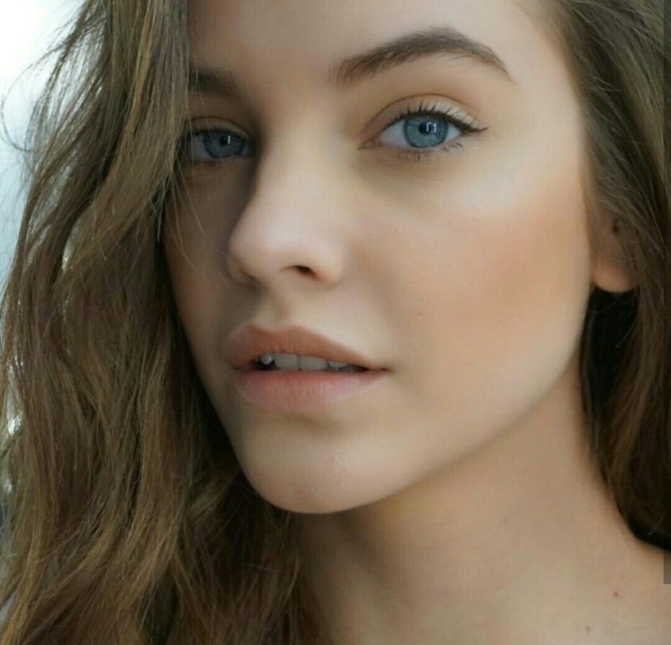 Кара Делевинь Андрогинный стиль