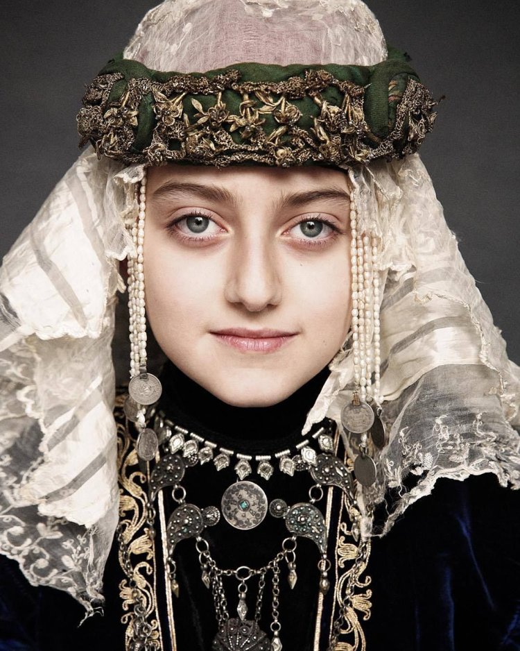 Армениан гёрл