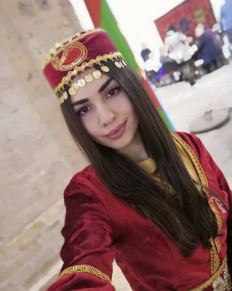 Сабина азербайджанка