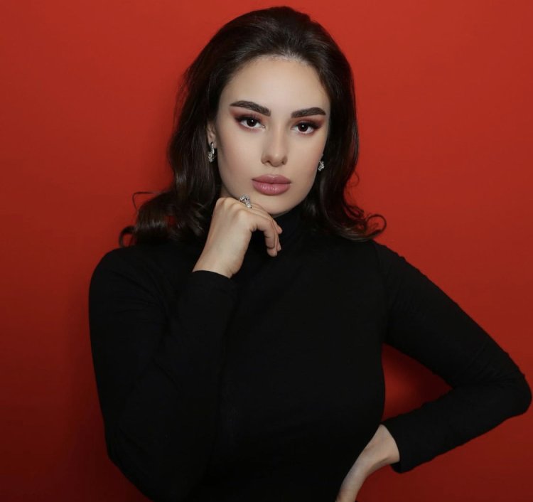 Алиева Ясаман