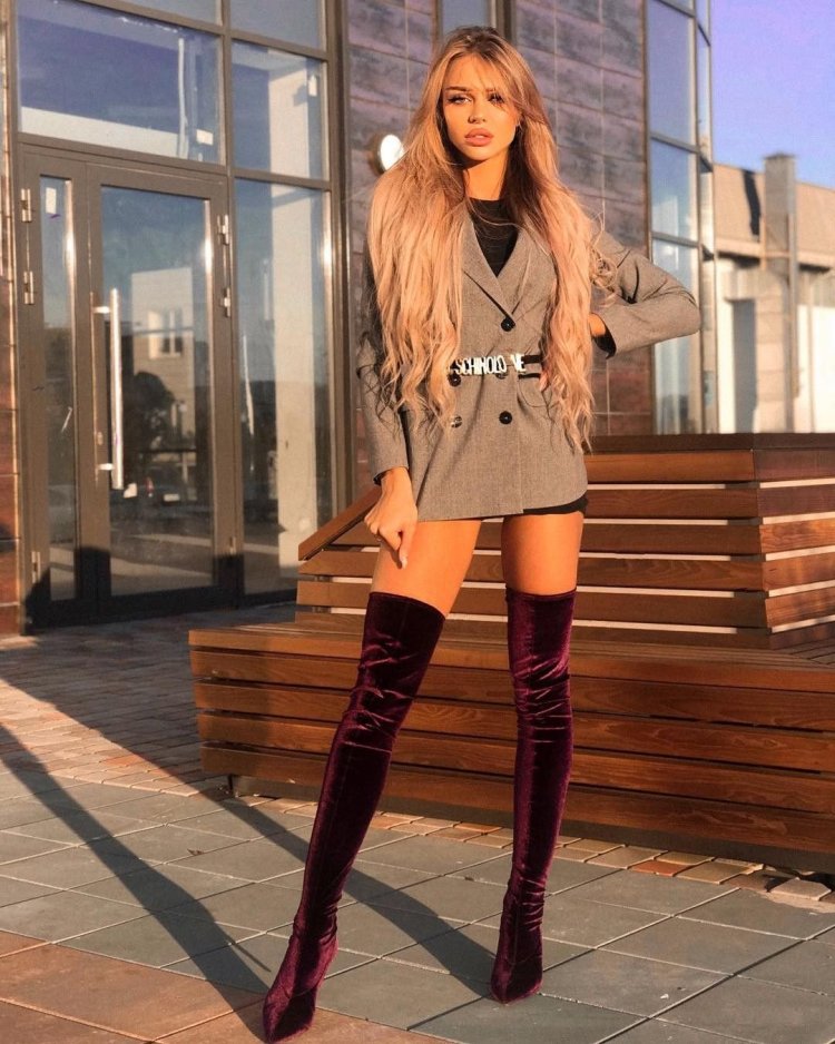 Жасмин певица в сапогах