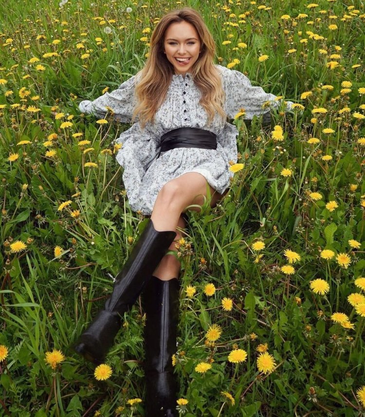 Модель Jelena Unikat в Mini