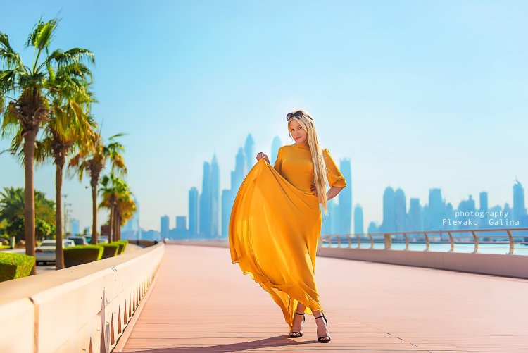 Эмираты девушки пляж