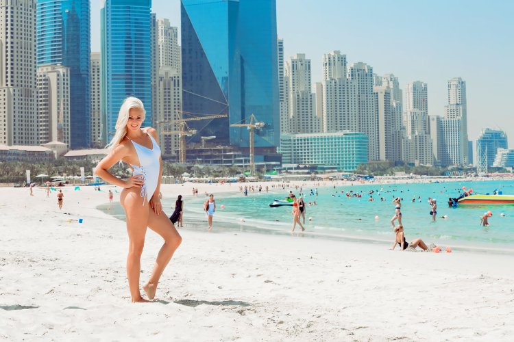 Zero Gravity Dubai Beach