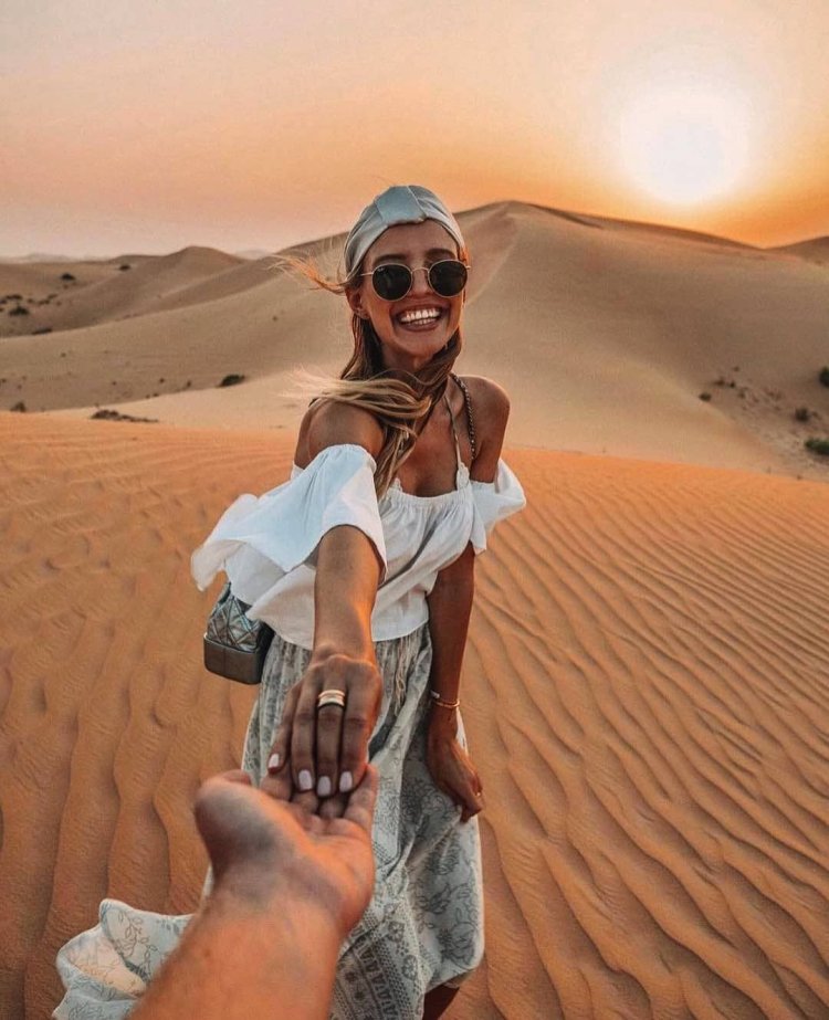 Красивые девушки в купальниках