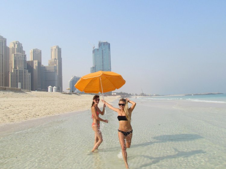 АБСКИЕ девушки на пляже