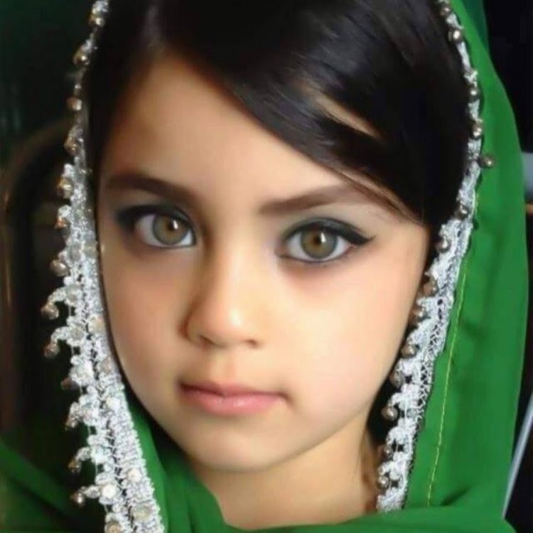 Шарбат Гула Афганская Мона Лиза