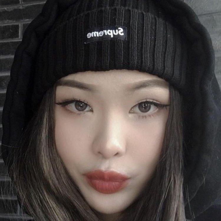 Son Hwa min корейская ulzzang модель
