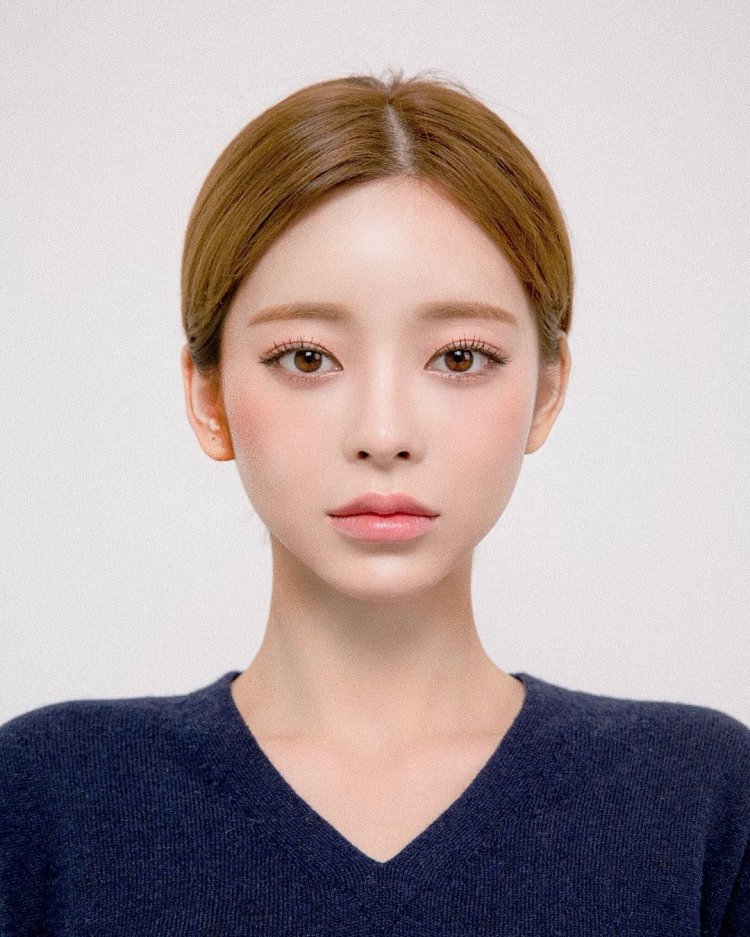 Красивые кореянки с черными волосами