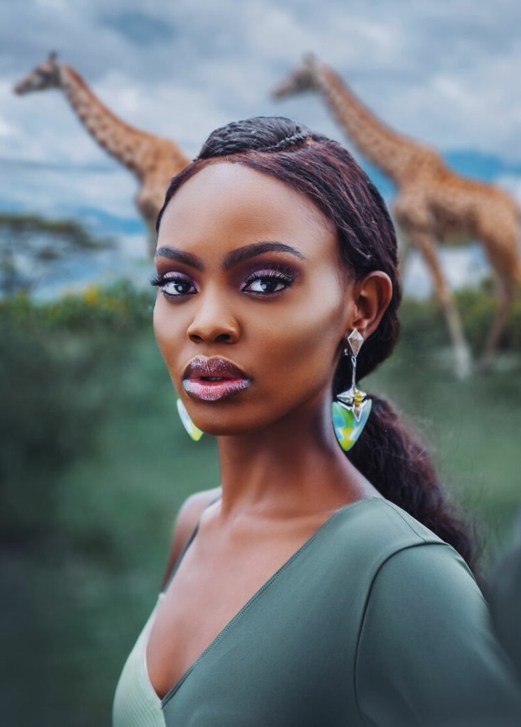 Стейси Мичуки Мисс Вселенная Кения 2019