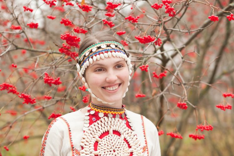 Небесные жёны луговых Мари Дарья Екамасова