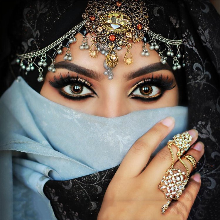 Сабина байсакова восточные глаза