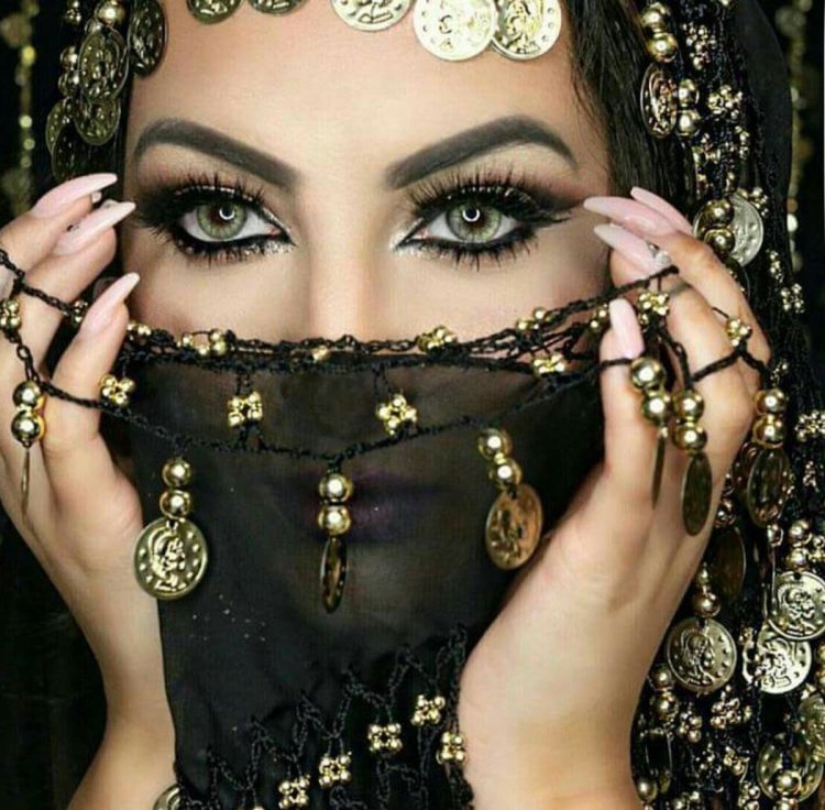 Красивые глаза Востока