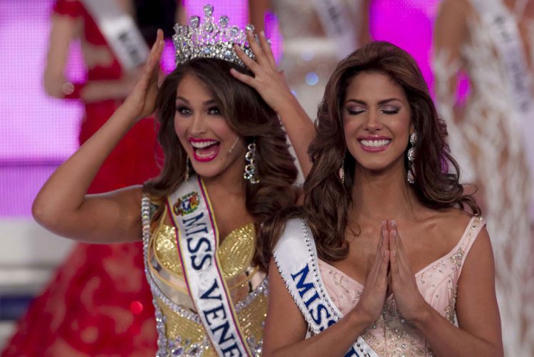 Мойра Фармас Венесуэла миссис Вселенная 2014