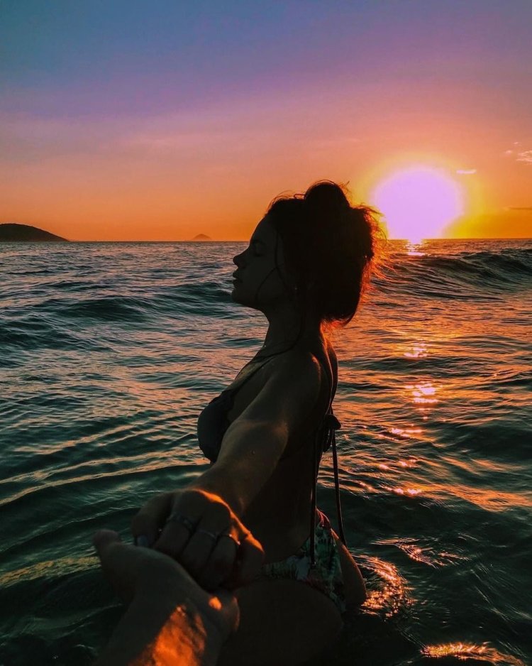 Девушка с каре