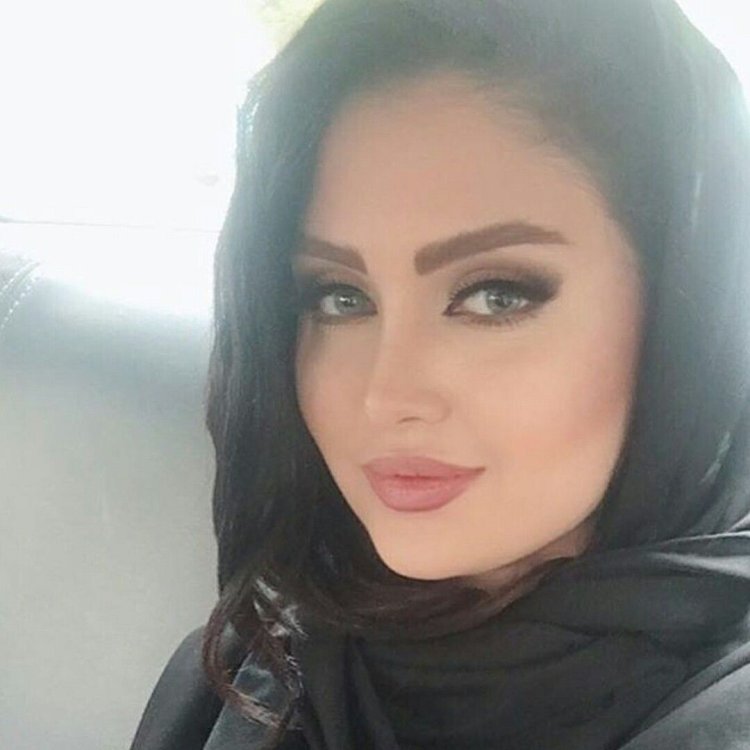 Каролина Ланская