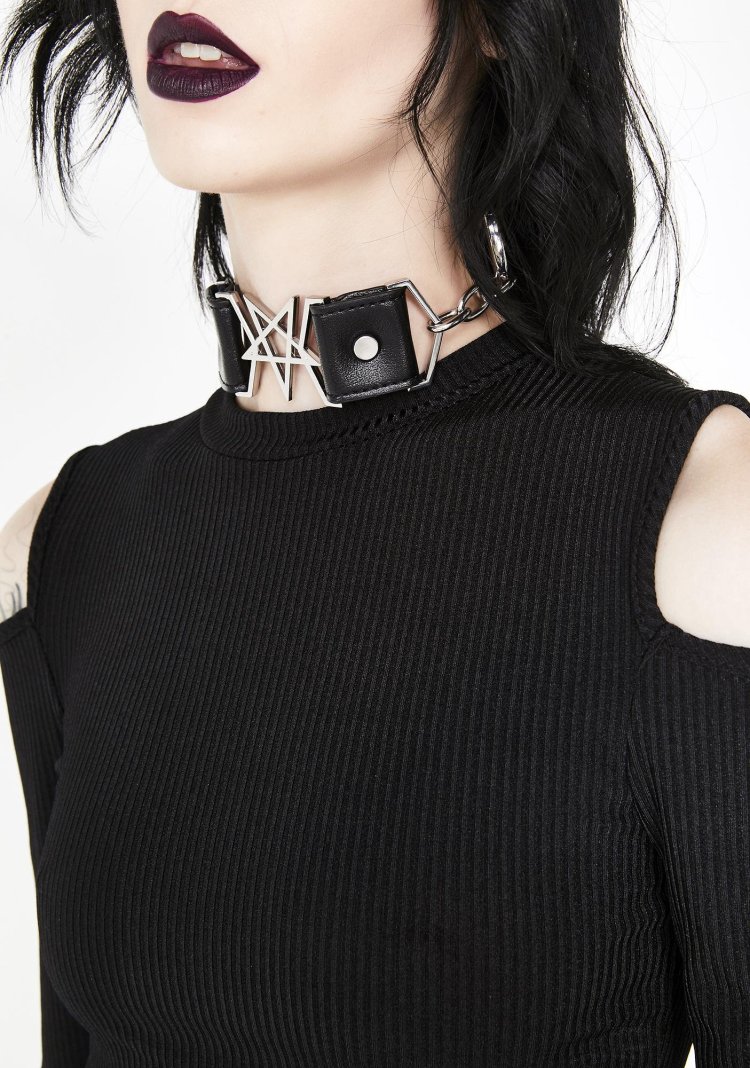 Чокер под футболку