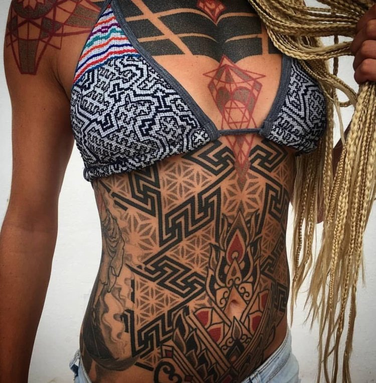 Девушки Полинезии