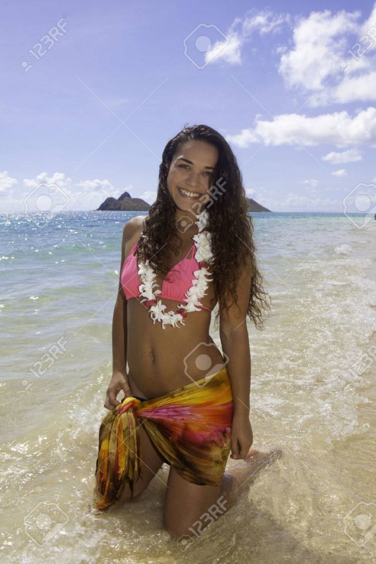 Девушка в тропиках