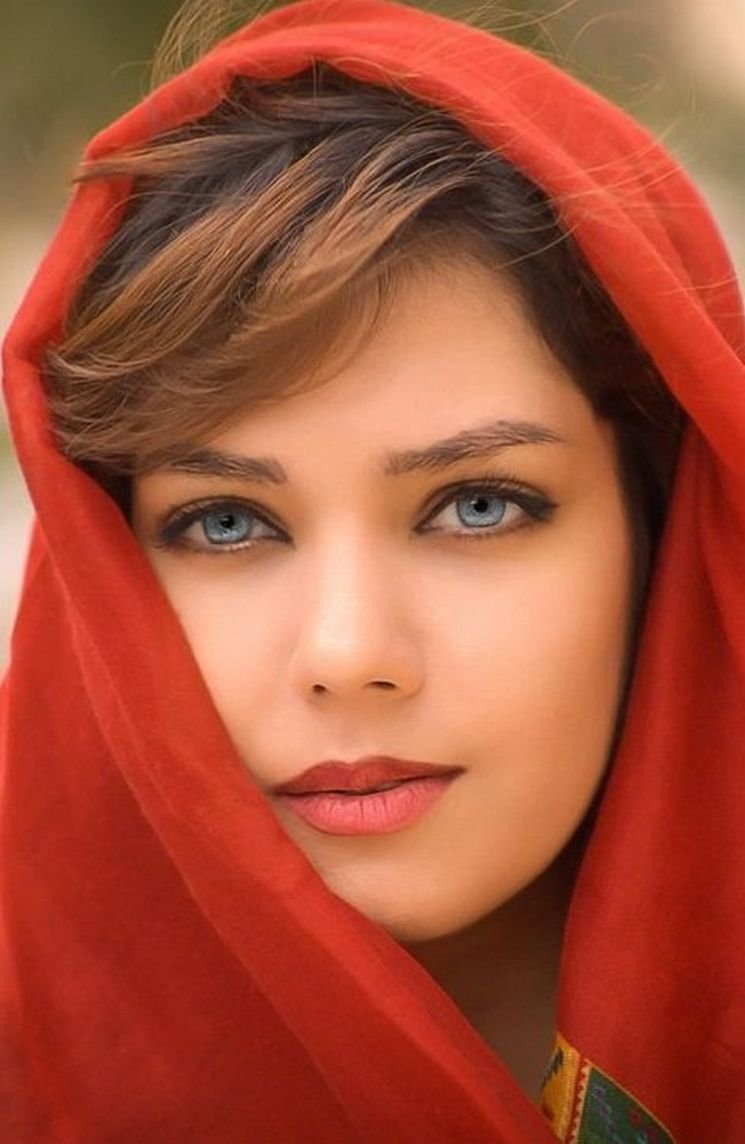 Вебер Элина