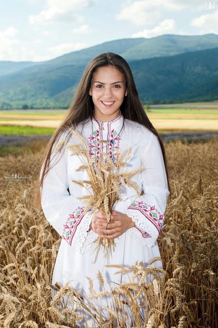 Красивые девушки Болгарии