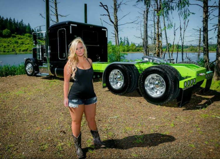 Грузовики с телками