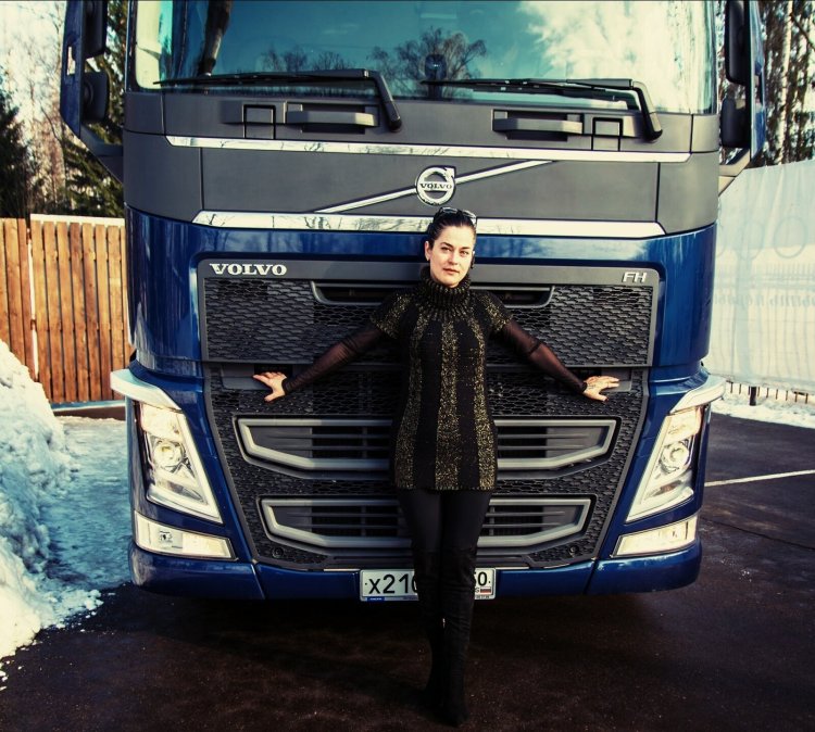 Анна Обухова дальнобойщица