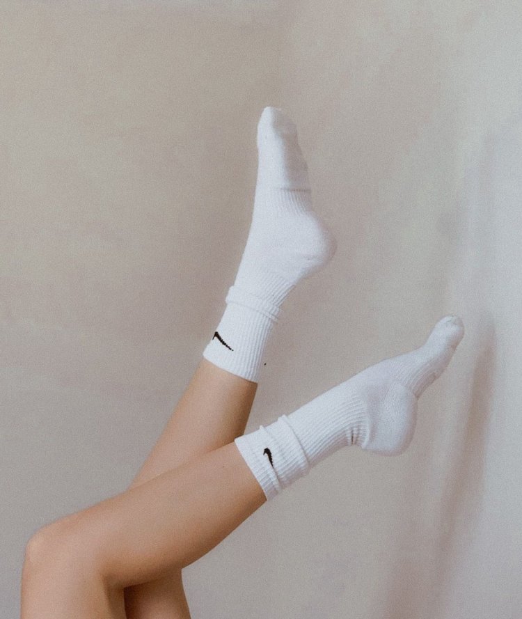 Носки Nike белые высокие
