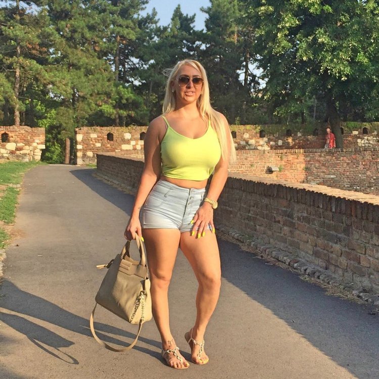 Богатые женщины мамки