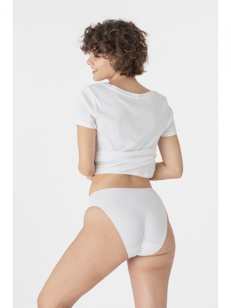 Русские женщины в трусиках