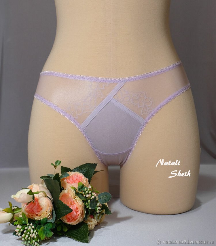 Необычные женские трусики