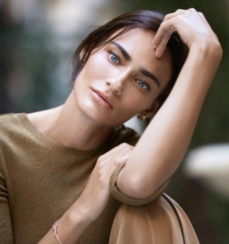 Саадет Ишил Аксой