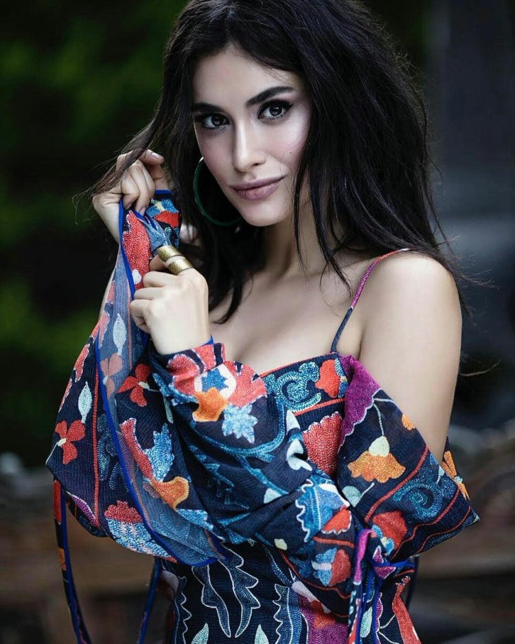 Ханде Догандемир