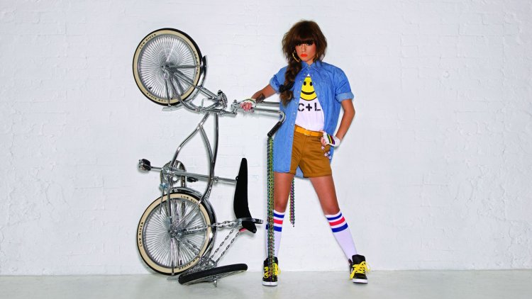 Велосипед specialized девушка